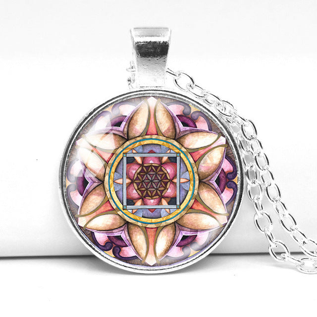 Pendant Mandala Necklace for Vintage Women