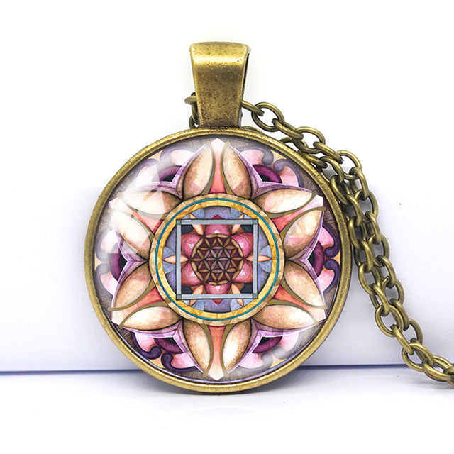 Pendant Mandala Necklace for Vintage Women
