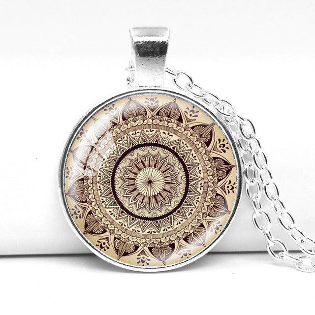 Pendant Mandala Necklace for Vintage Women