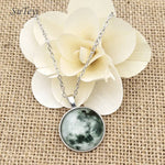 Premium Glowing-in-the-Dark Moon Necklace