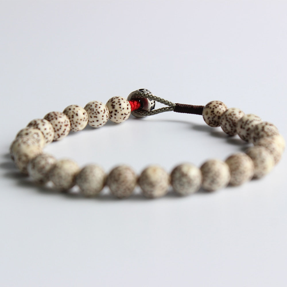 Handmade Bodhi Seed Lucky Knots - Om Mani Padme Hum Charm