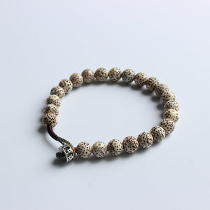 Handmade Bodhi Seed Lucky Knots - Om Mani Padme Hum Charm